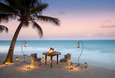 Xanadu Villa S Retreat - Tanzania - Diner op het Strand