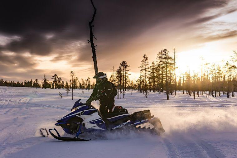 Sneeuwscooter - Sunset - Lapland