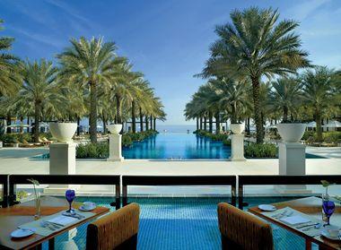 Ritz Carlton Al Bustan Palace - Oman - Zwembad - Terras