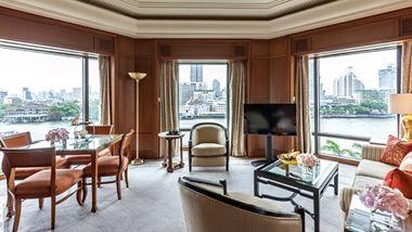 The Peninsula - Bangkok - Thailand - Deluxe Suite - Living Room